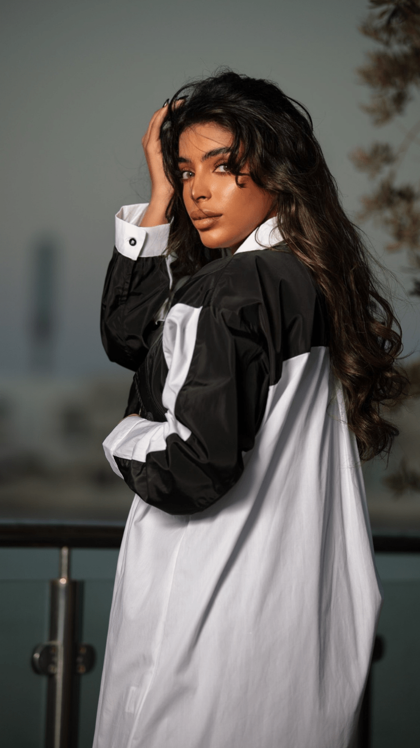 Black & White Elegant Coat - WaedLine