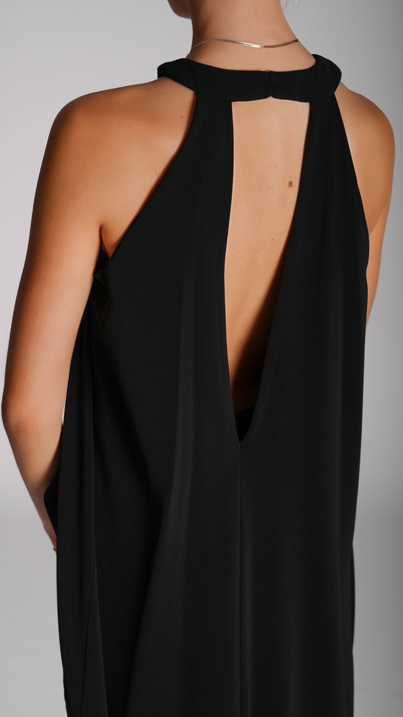Classic night dress with a train - WaedLine