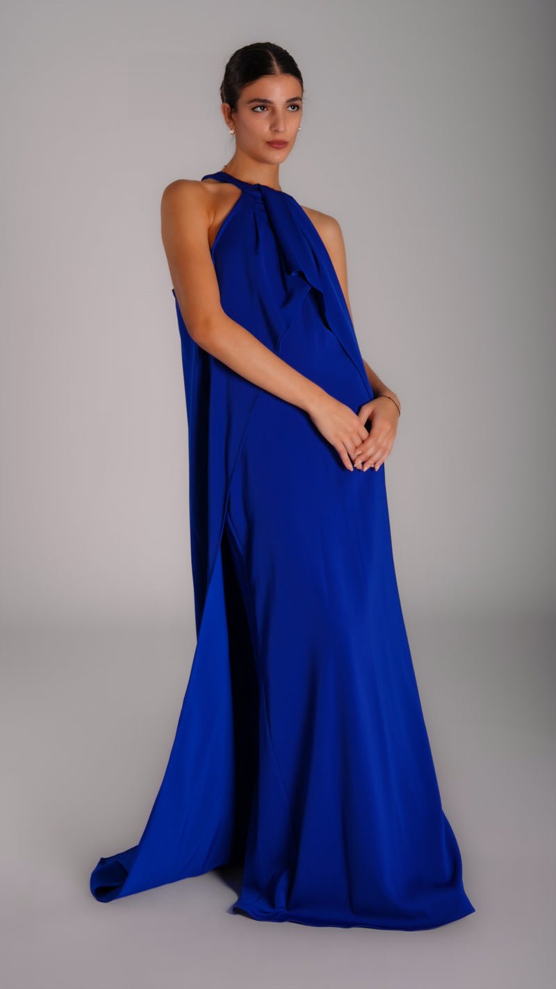 Classic night dress with a train - WaedLine