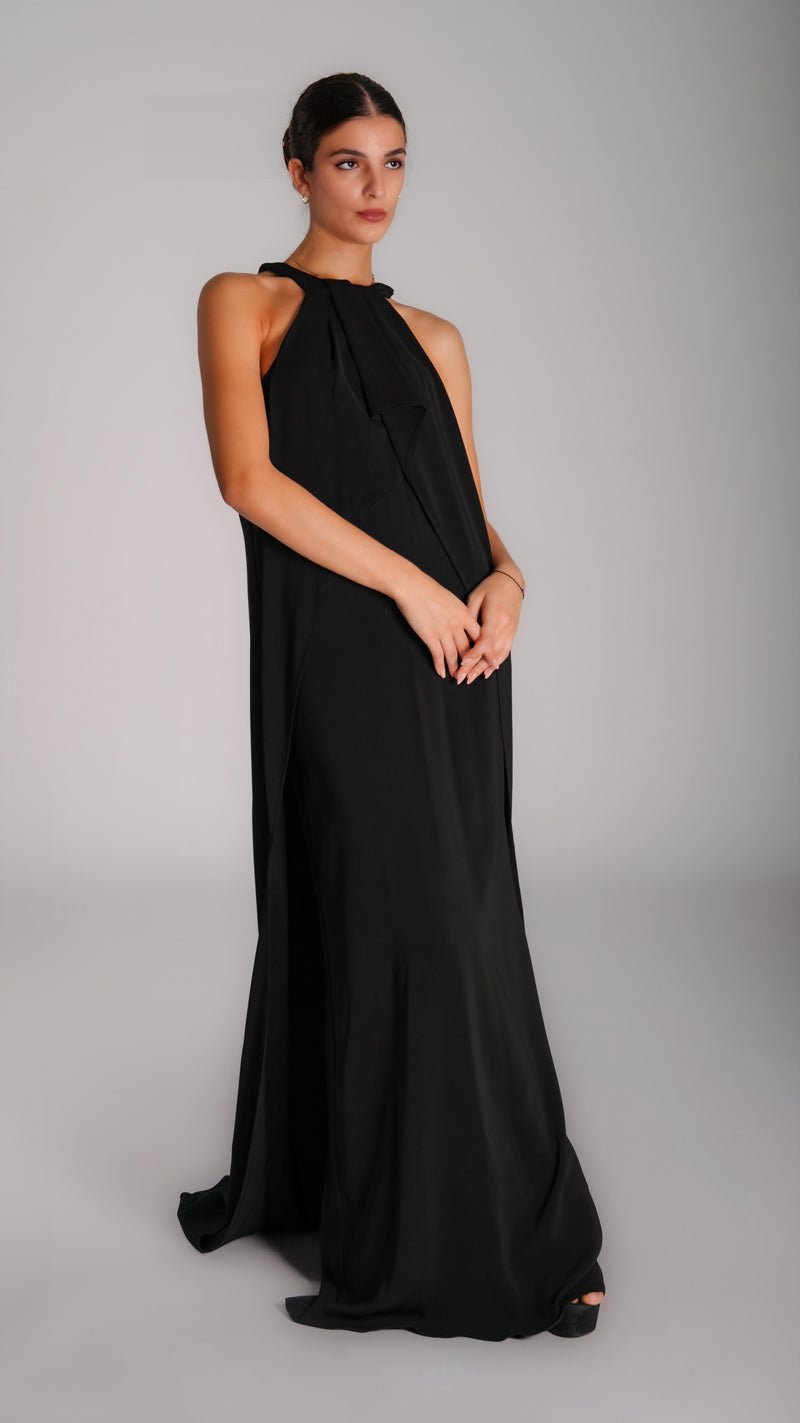 Classic night dress with a train - WaedLine