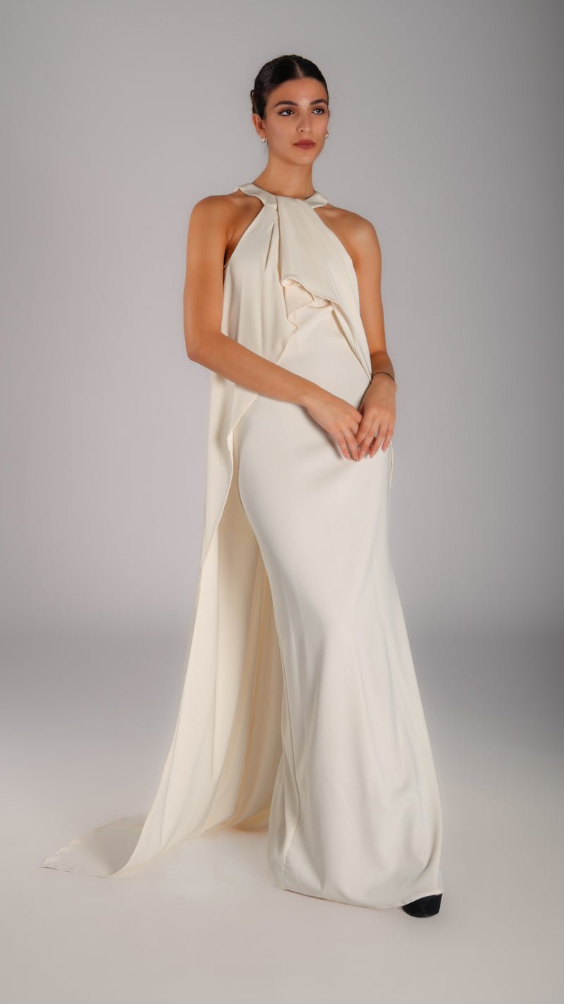 Classic night dress with a train - WaedLine