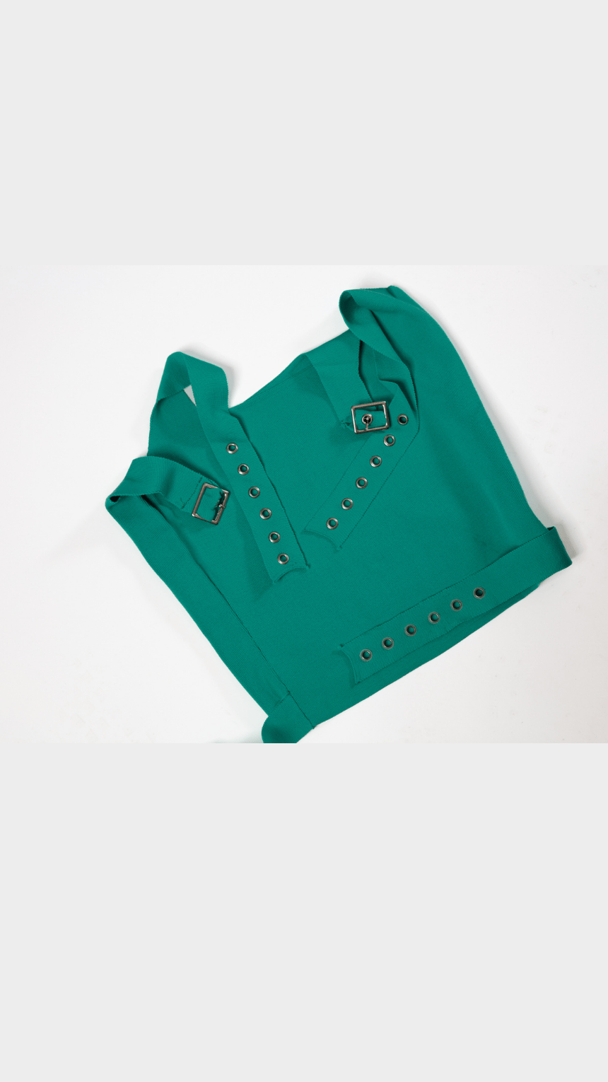 Edgy Crop Top with Sholder Buttons - WaedLine