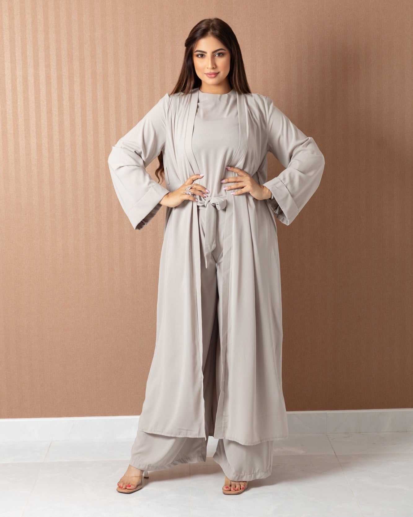 Elegant Chic Abaya - 3 Pieces - WaedLine