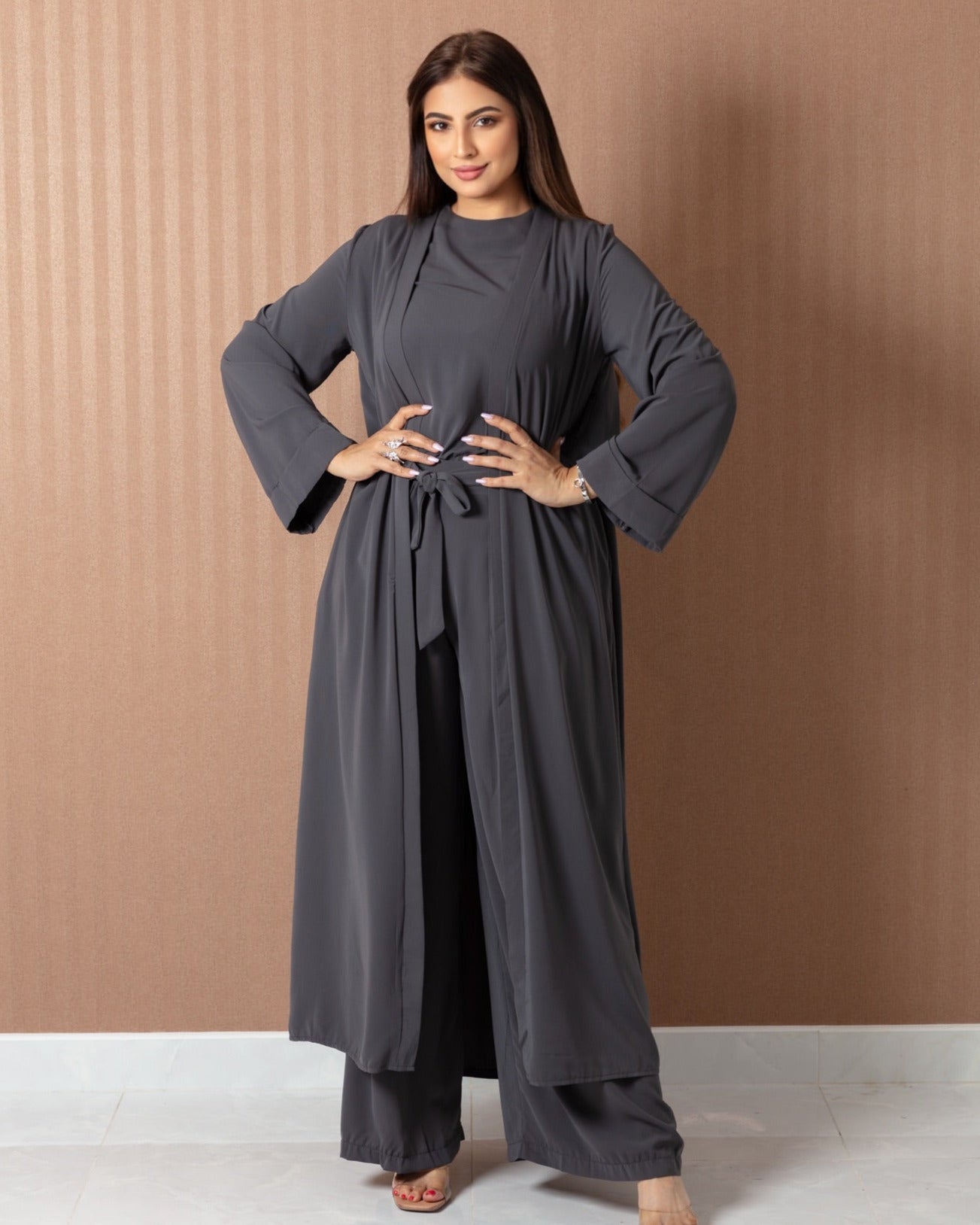 Elegant Chic Abaya - 3 Pieces - WaedLine