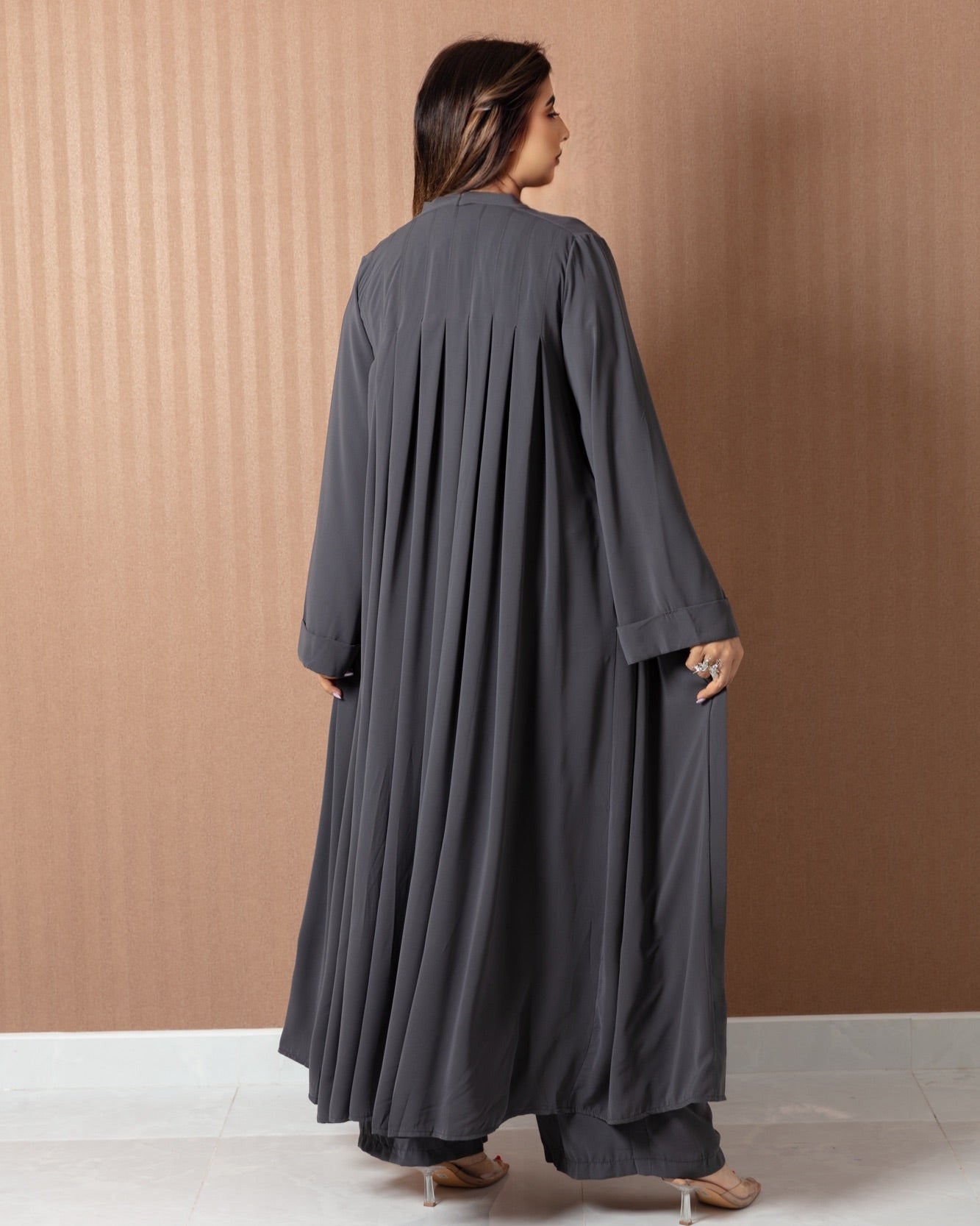 Elegant Chic Abaya - 3 Pieces - WaedLine