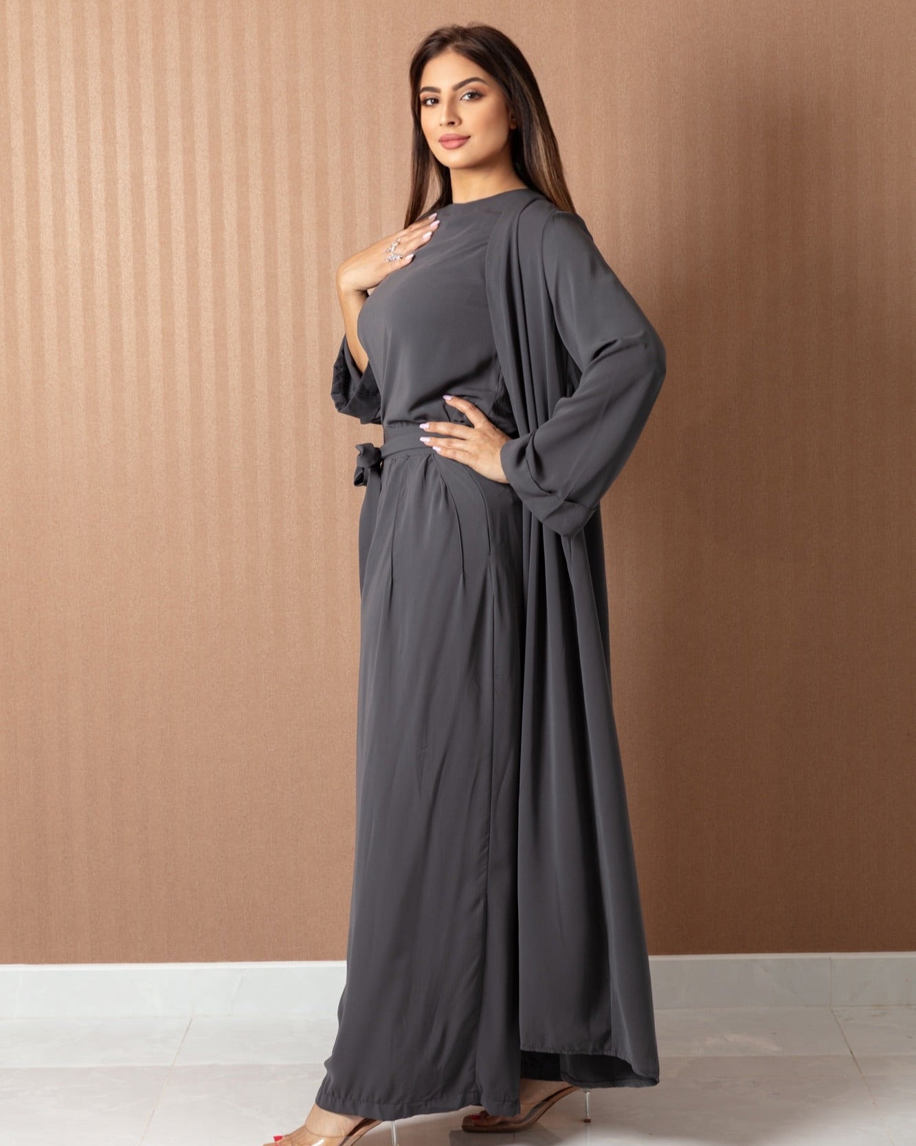 Elegant Chic Abaya - 3 Pieces - WaedLine