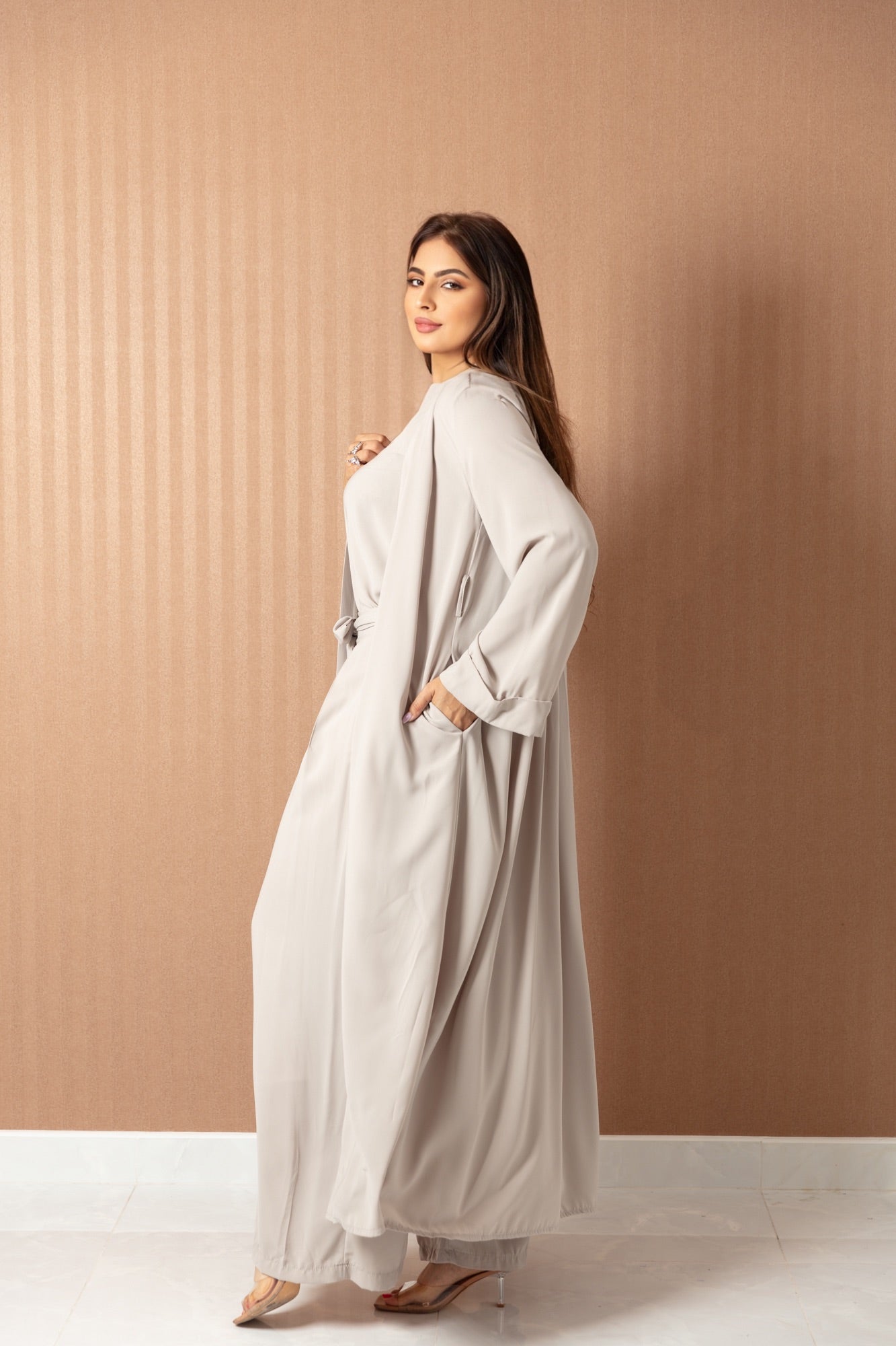 Elegant Chic Abaya - 3 Pieces - WaedLine