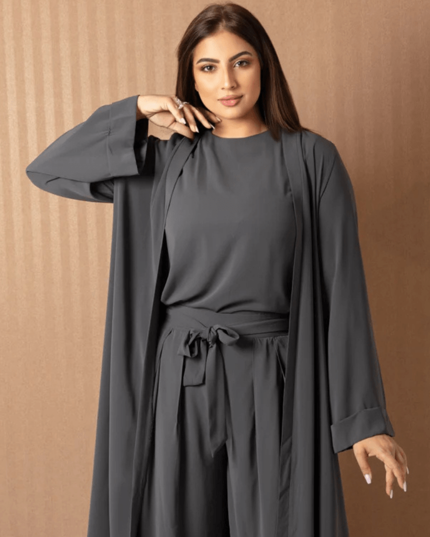 Elegant Chic Abaya - 3 Pieces - WaedLine