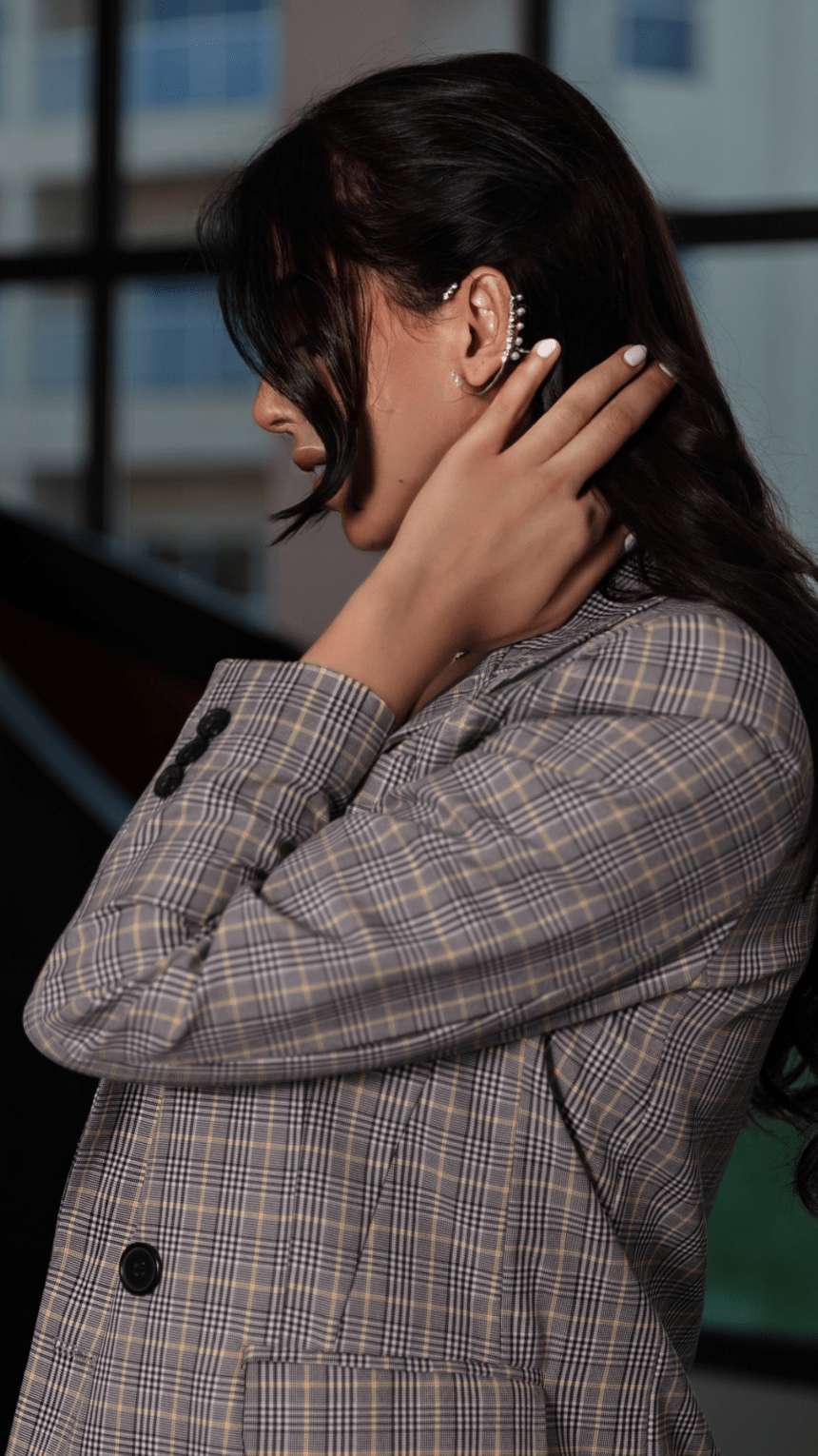Elegant Plaid Suit - WaedLine