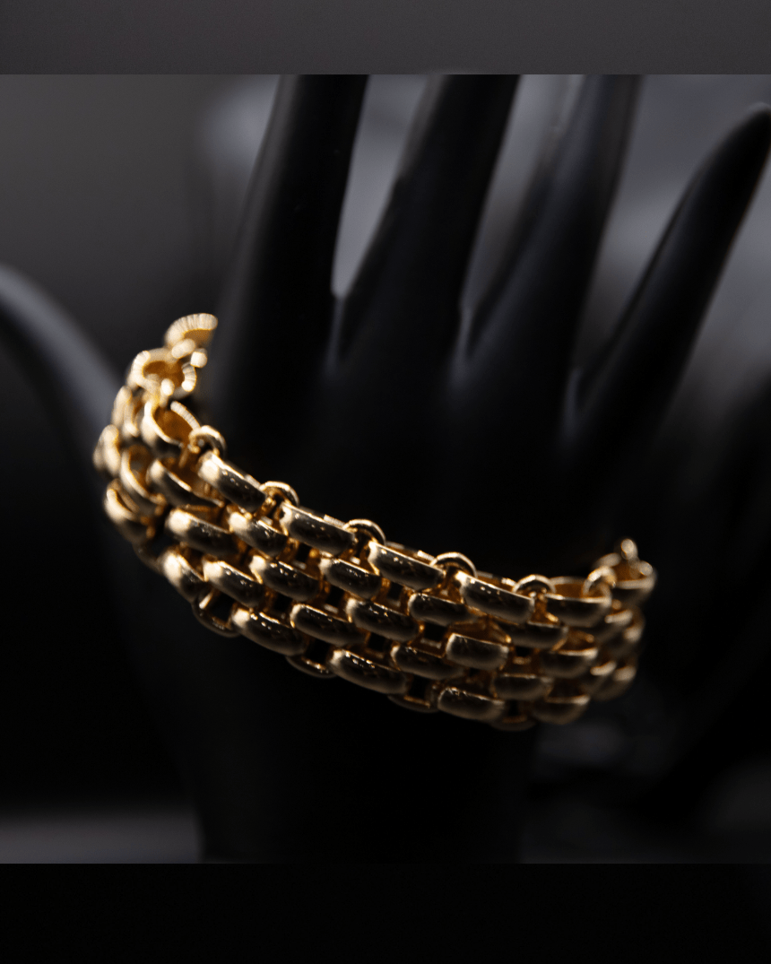 Golden Row Chain Bracelet - WaedLine