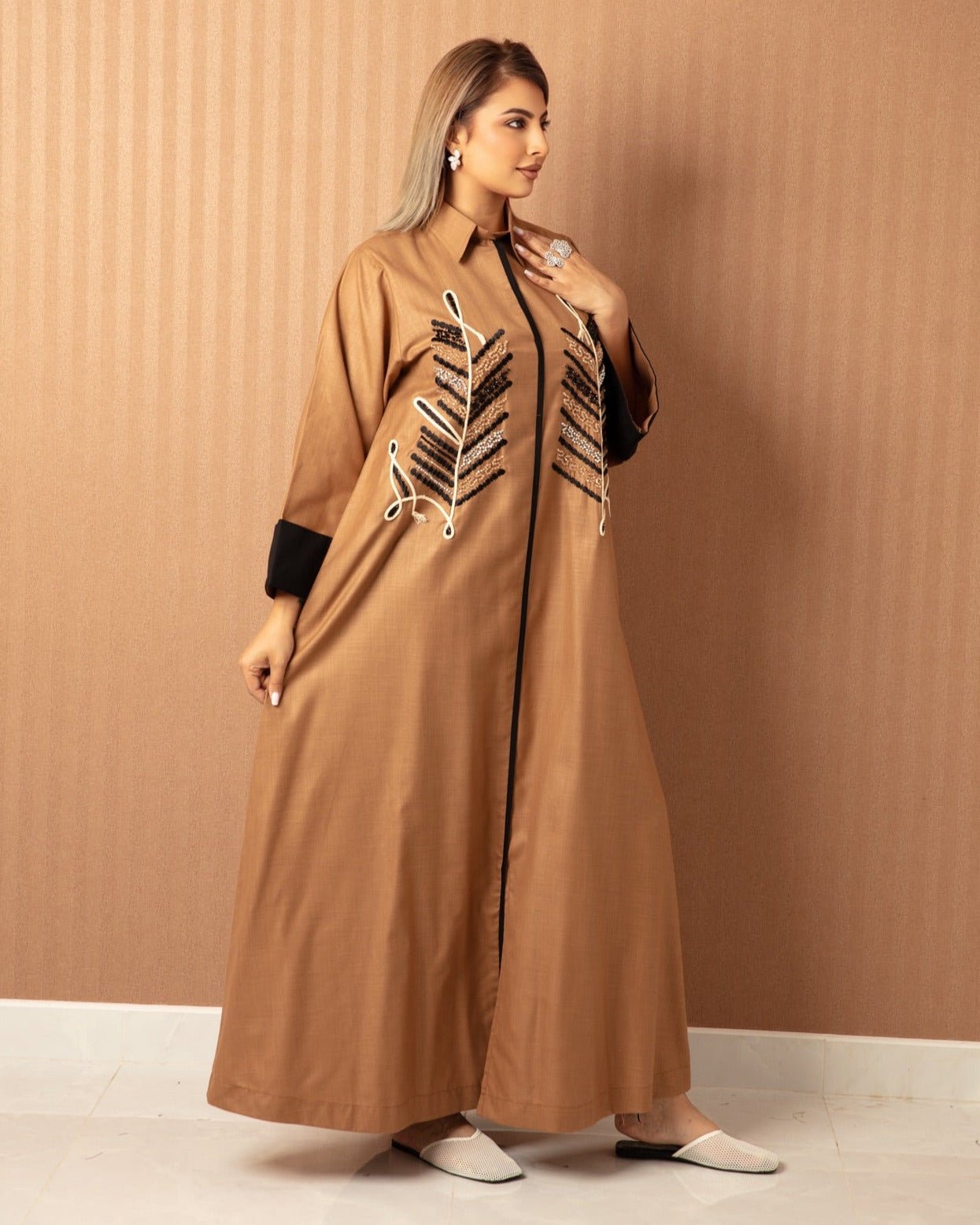Golden Sands Jalabiya - WaedLine