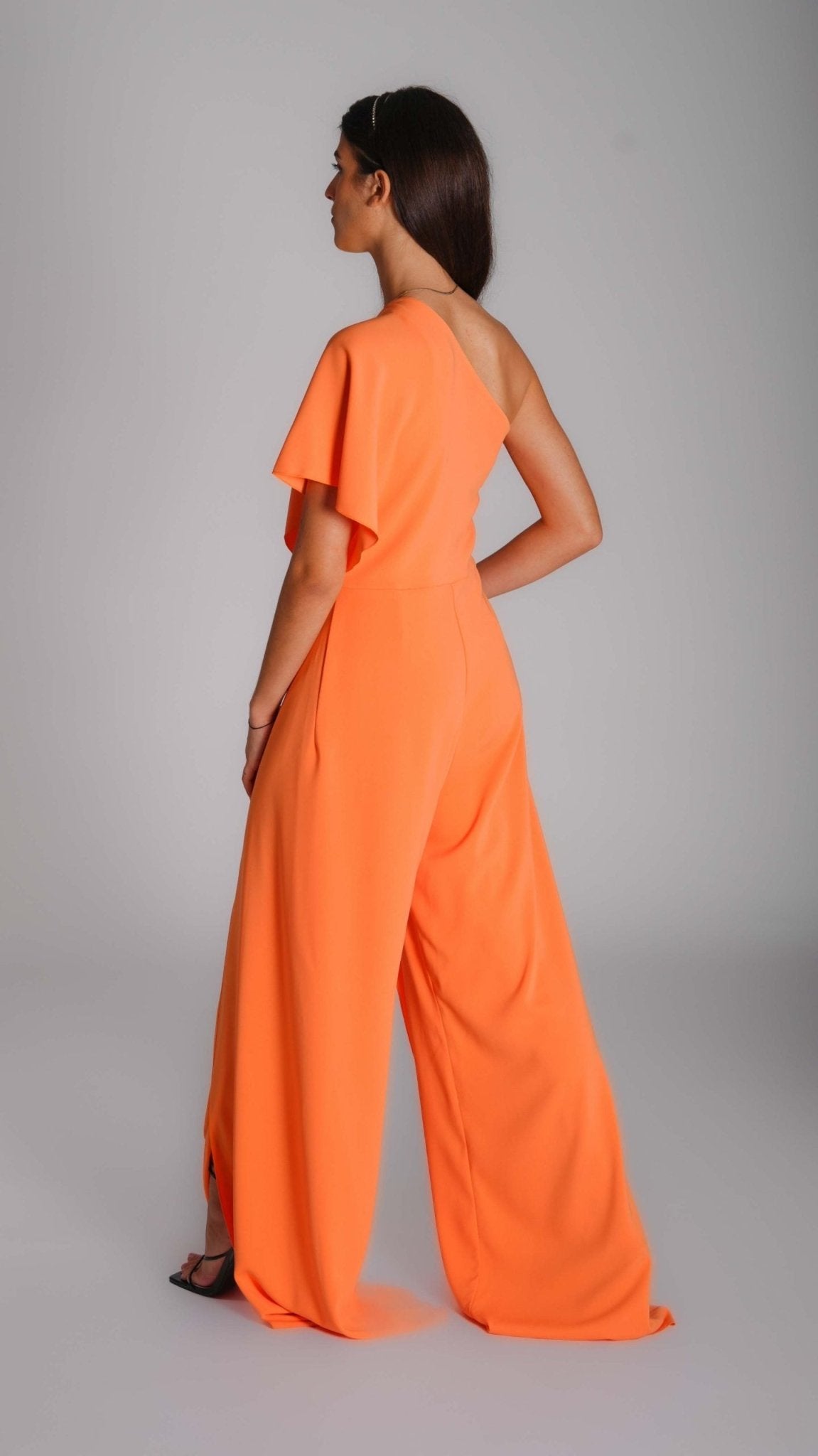 Harper Ivory One Shoulder Jumpsuit - WaedLine