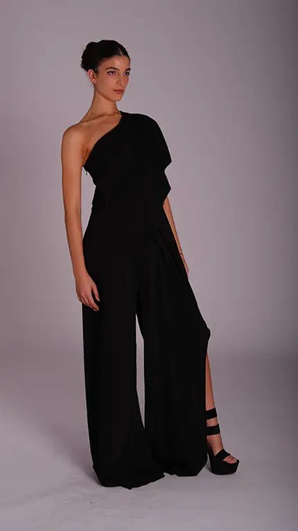 Harper Ivory One Shoulder Jumpsuit - WaedLine
