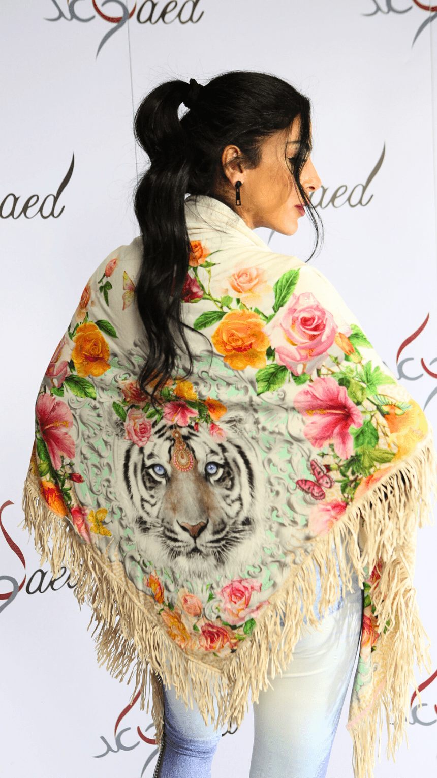 Ivory Garden Shawl Scarf - WaedLine