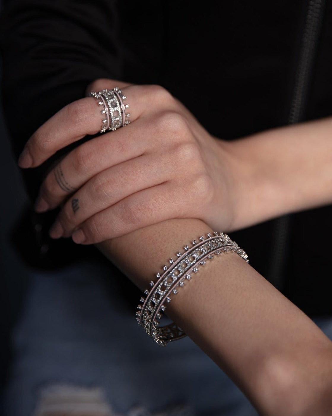 Luxury Bold Bangle Cuff & Ring Set - WaedLine