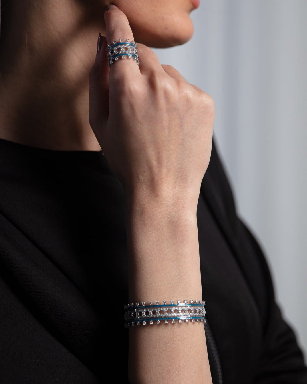 Luxury Bold Bangle Cuff & Ring Set - WaedLine