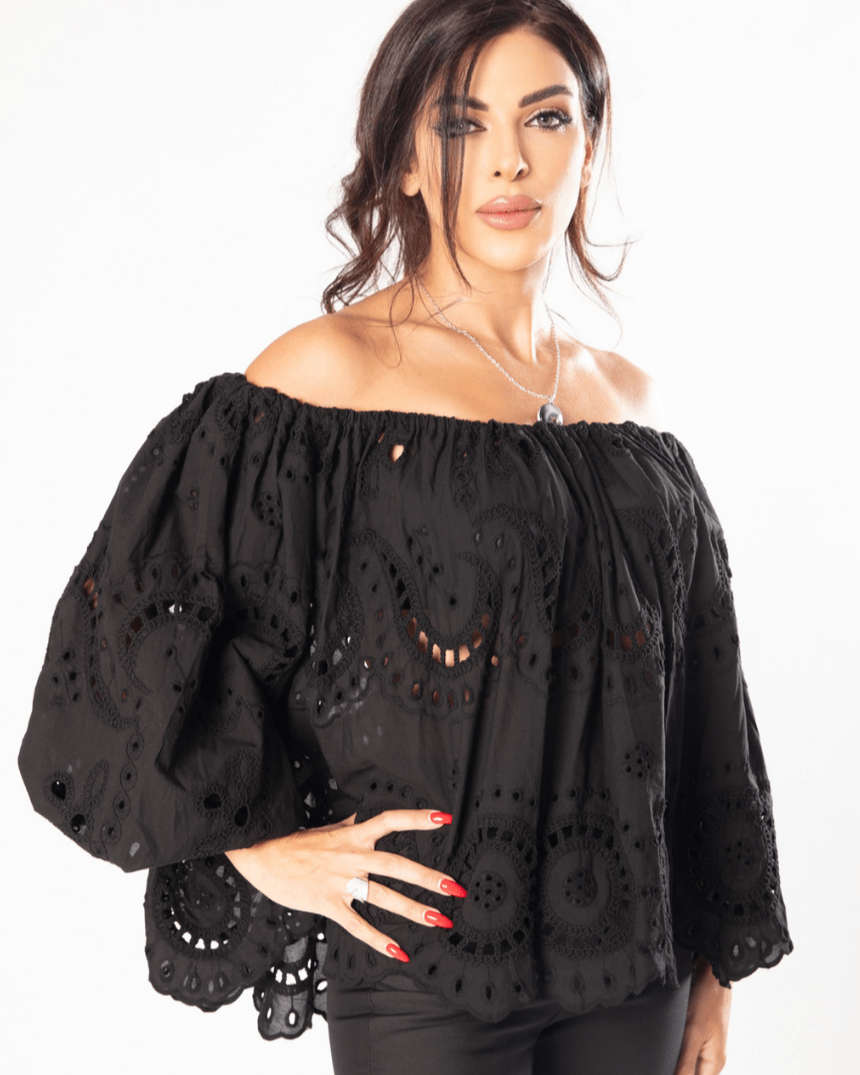 Off - Sholder Eyelet Chic Top - WaedLine