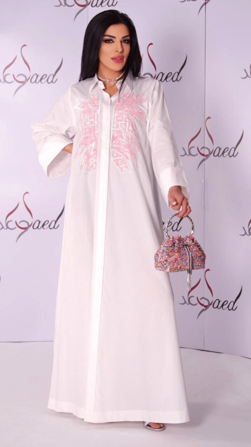 Pure Petal White Jalabiya - Leaf Embroidery - WaedLine
