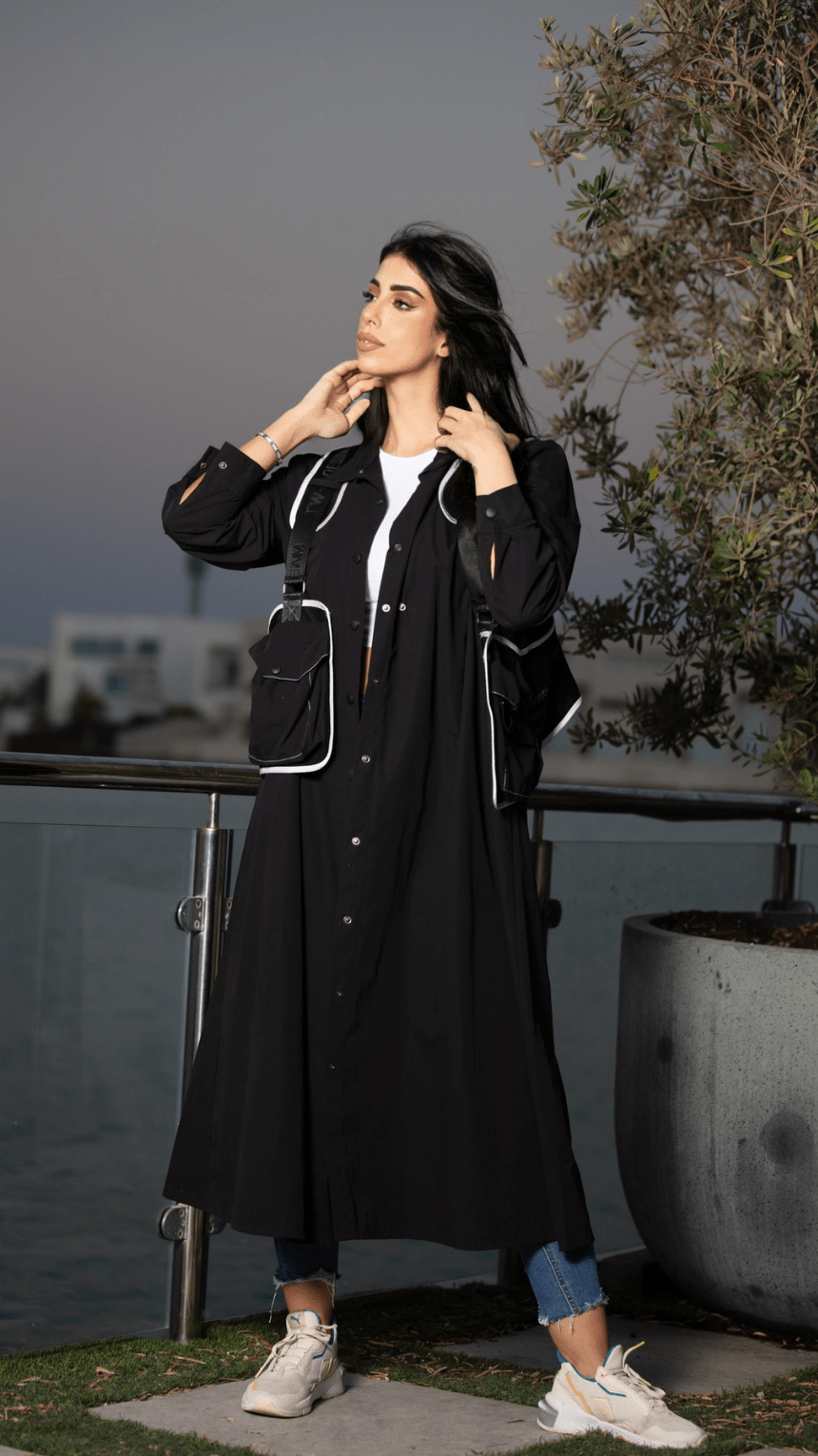 Stylish Coat with White Pockets - WaedLine