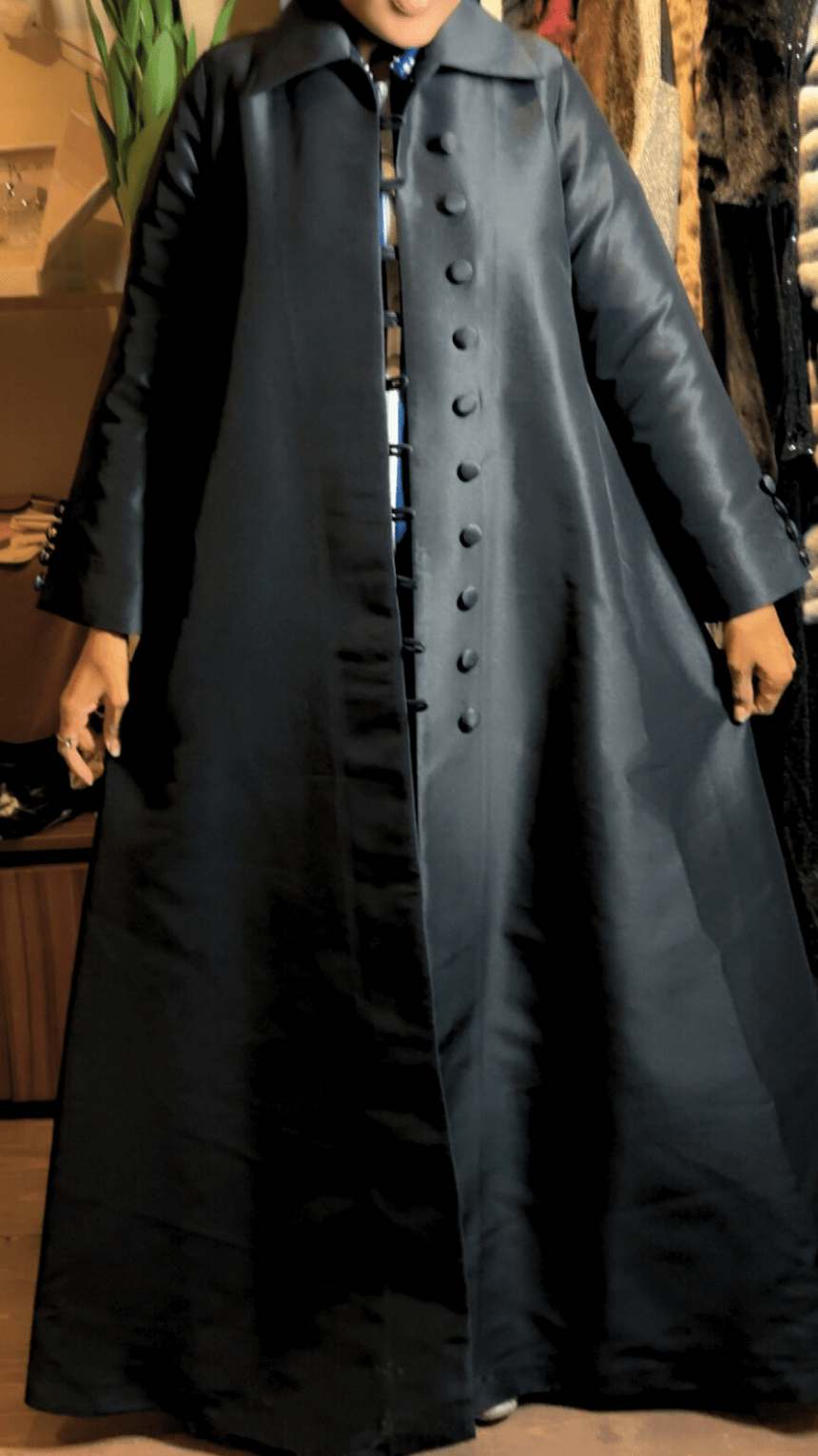 The Regal Buttoned Coat - Abaya - WaedLine