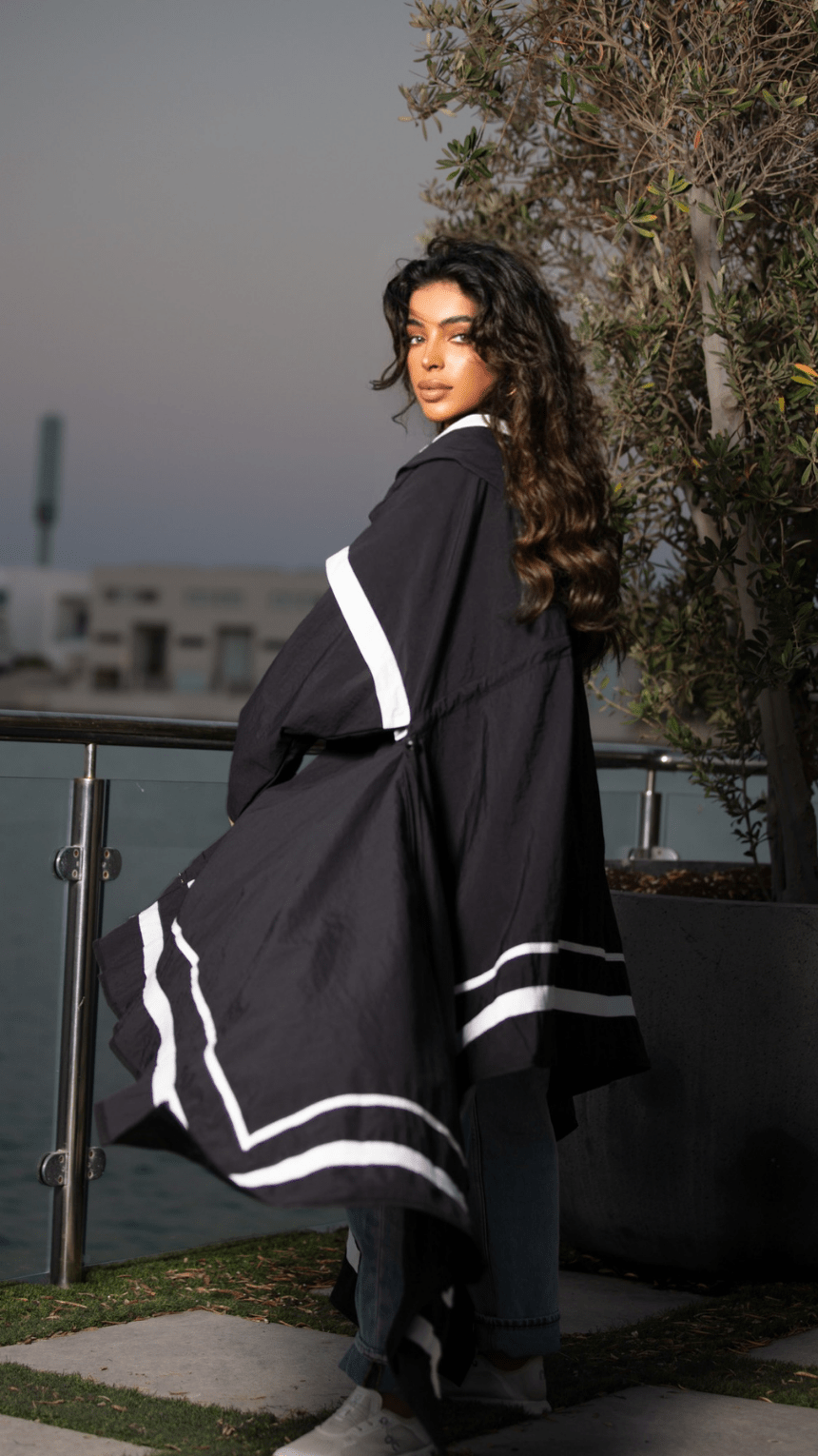 White - Striped Black Coat - WaedLine