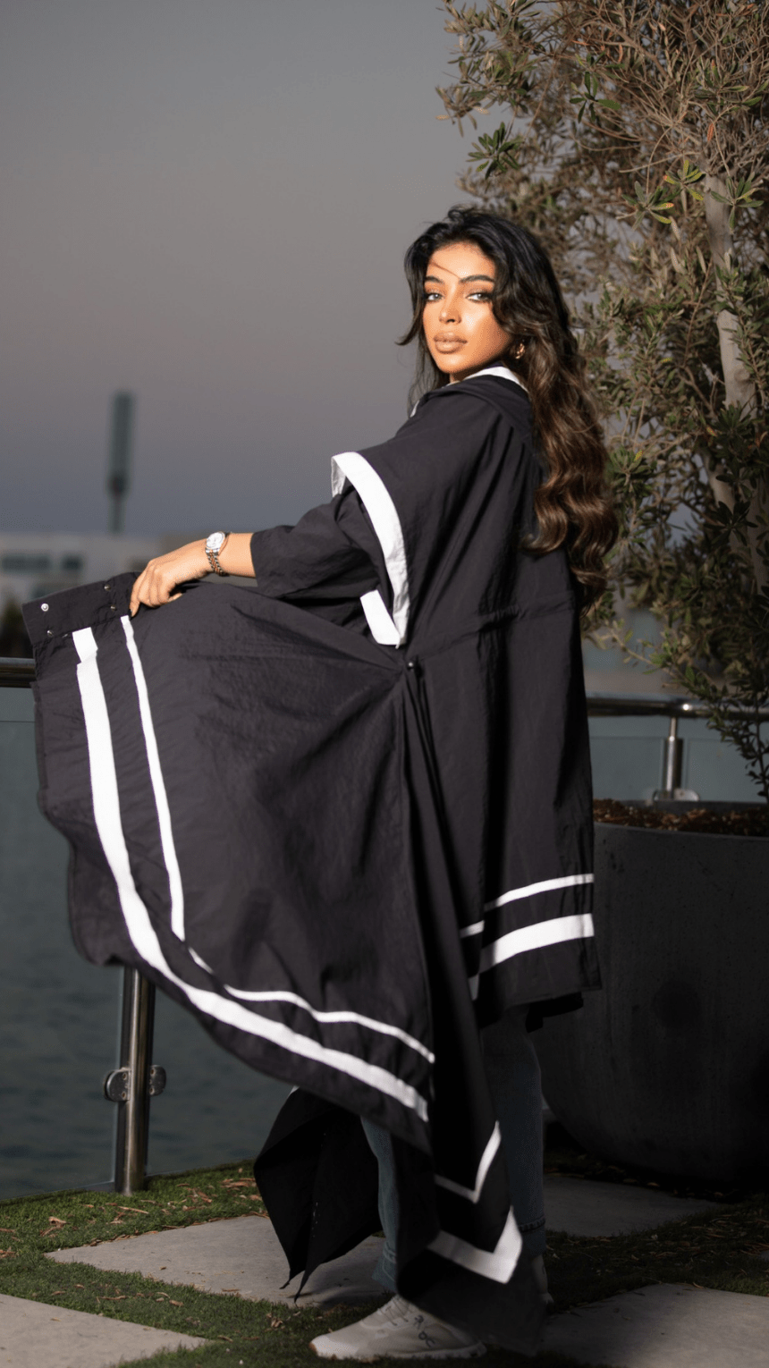 White - Striped Black Coat - WaedLine