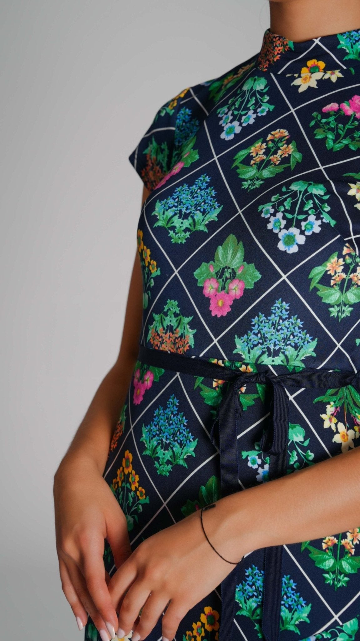 Mini Black Dress with Print - WaedLine