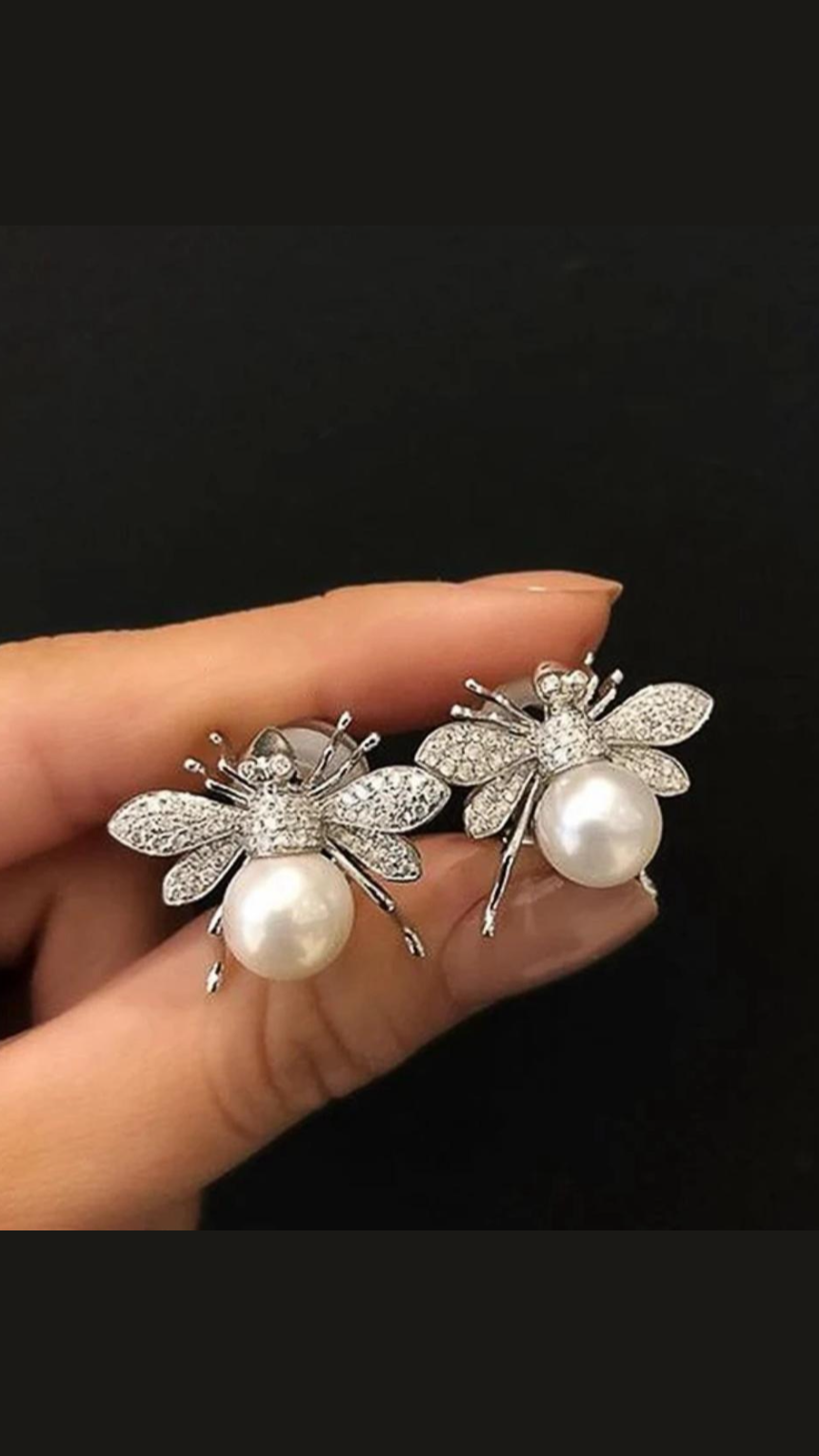 Pearl Bee Earrings