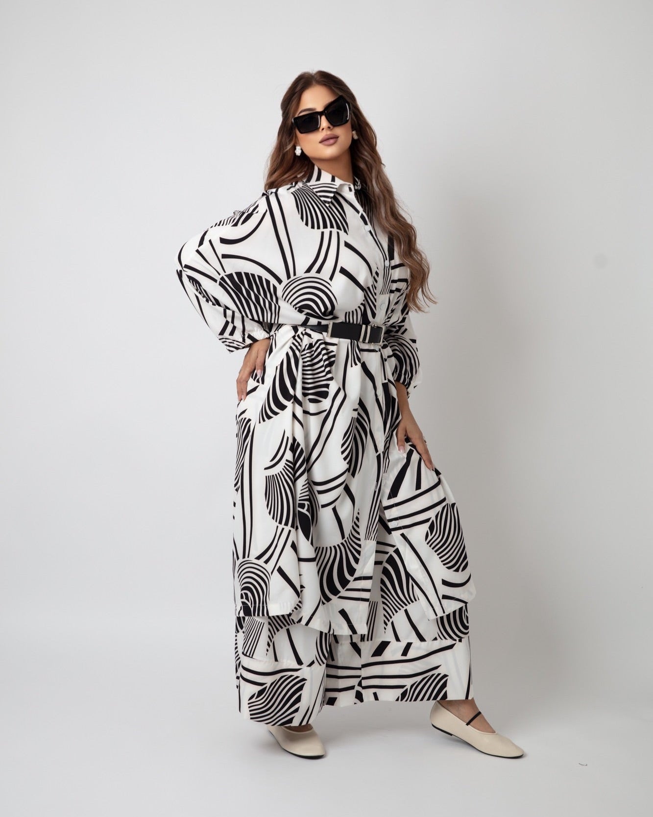 Black and white Chic Ensemble (Blouse and Pant) - WaedLine