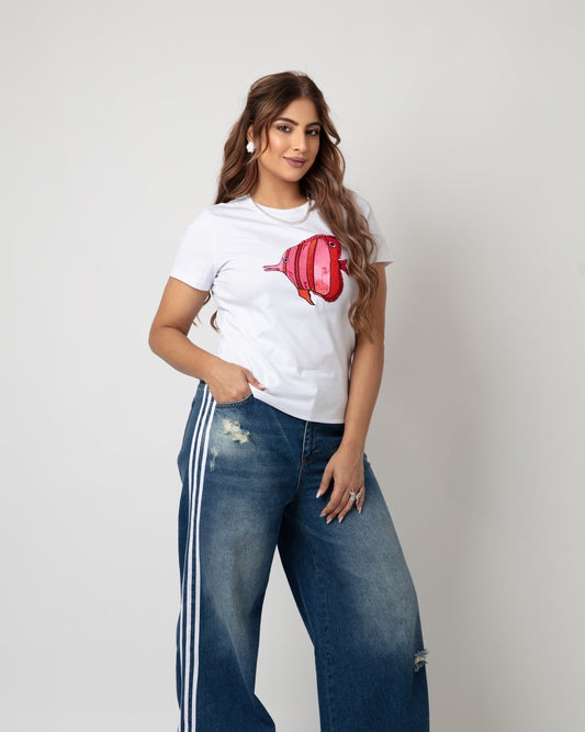 White Top Shirt Adorned with Fish Print - WaedLine